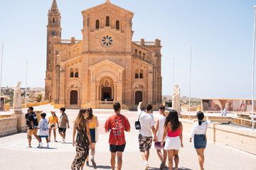 Ausflug in die Stadt BELS Gozo